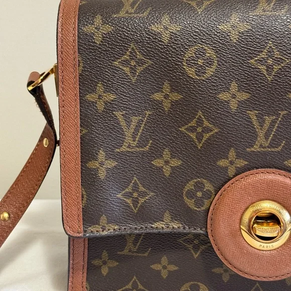 Louis Vuitton Raspail - Picture 3 of 16